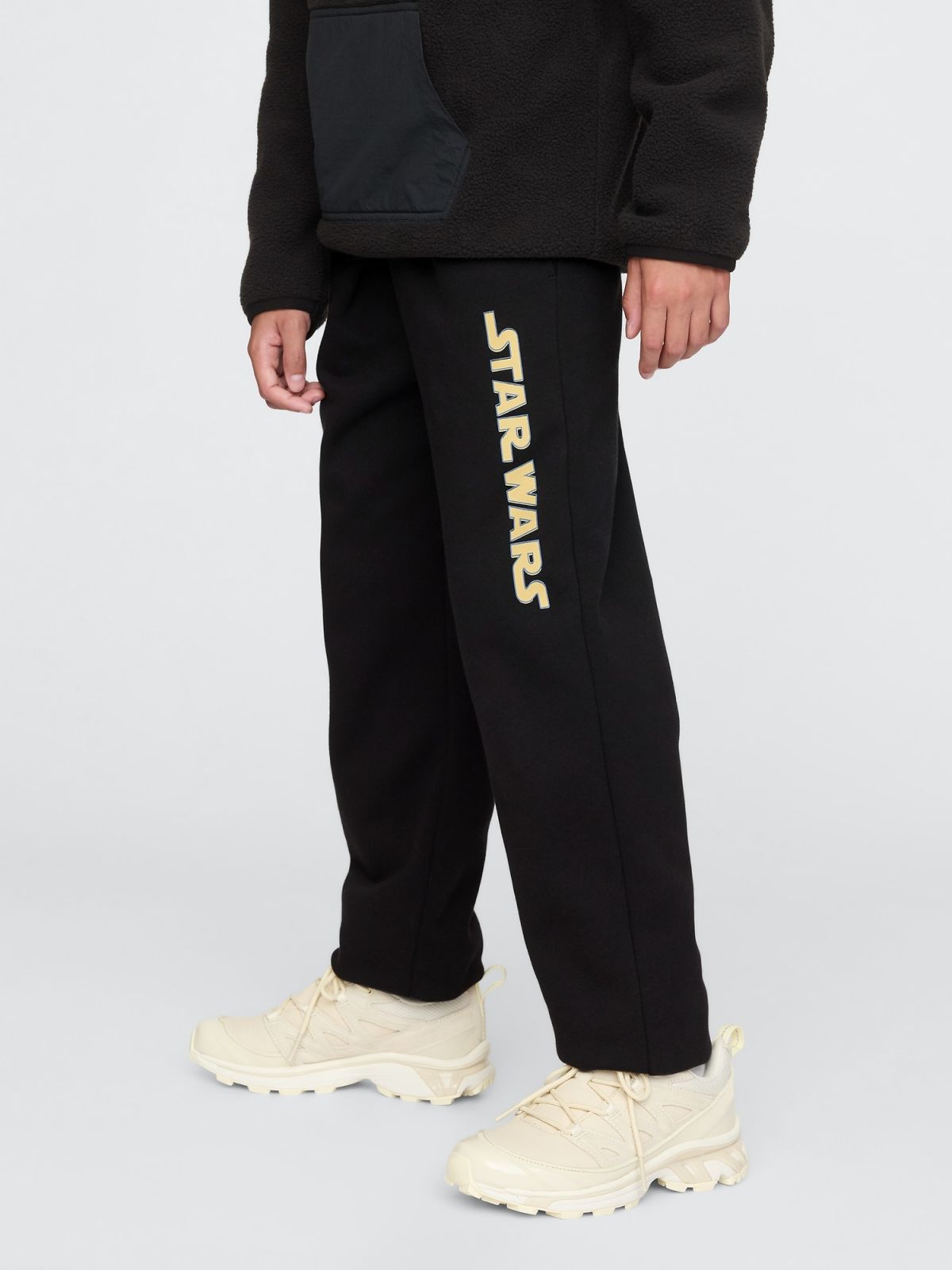 GapKids | Star Wars™ Relaxed Joggers-619985000